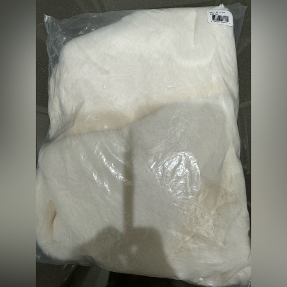 APPARIS Bambi Scarf Winter Rachel Zoe ivory - Picture 5 of 6